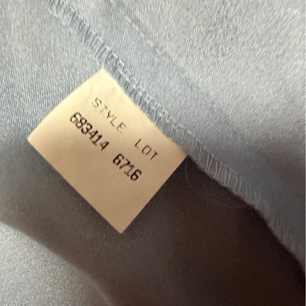 Oscar de la renta Elegant Blue Satin Nightshirt - Picture 7 of 7